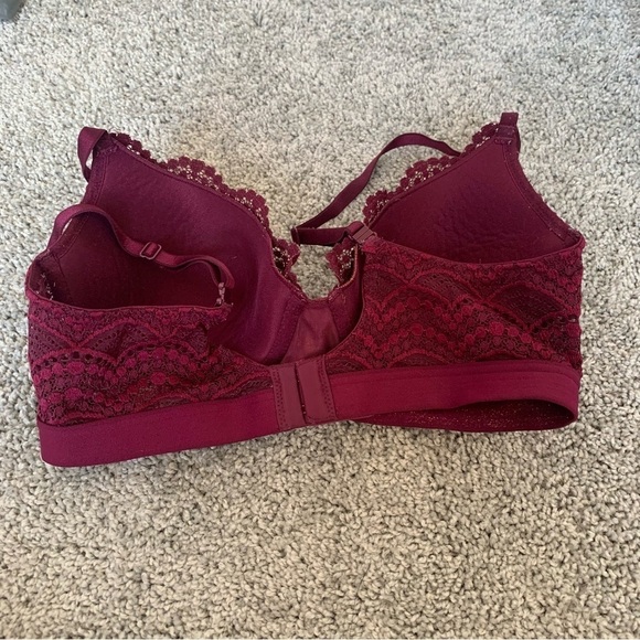 Victoria's Secret Plum Colored Lace Bra Size 34C - Picture 3 of 8